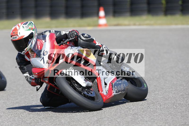 /Archiv-2025/49 26.08.2025 Cornu Master School ADR/rot-rouge/76